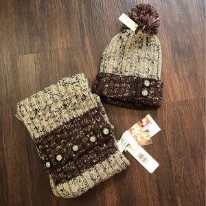 NWT Simply Noelle OS Infinity Scarf & Winter Hat Beanie with Pom Pom